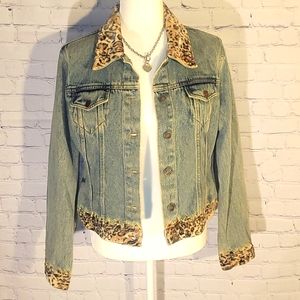 🆕️🔥VINTAGE 90s Leopard Denim Jacket
